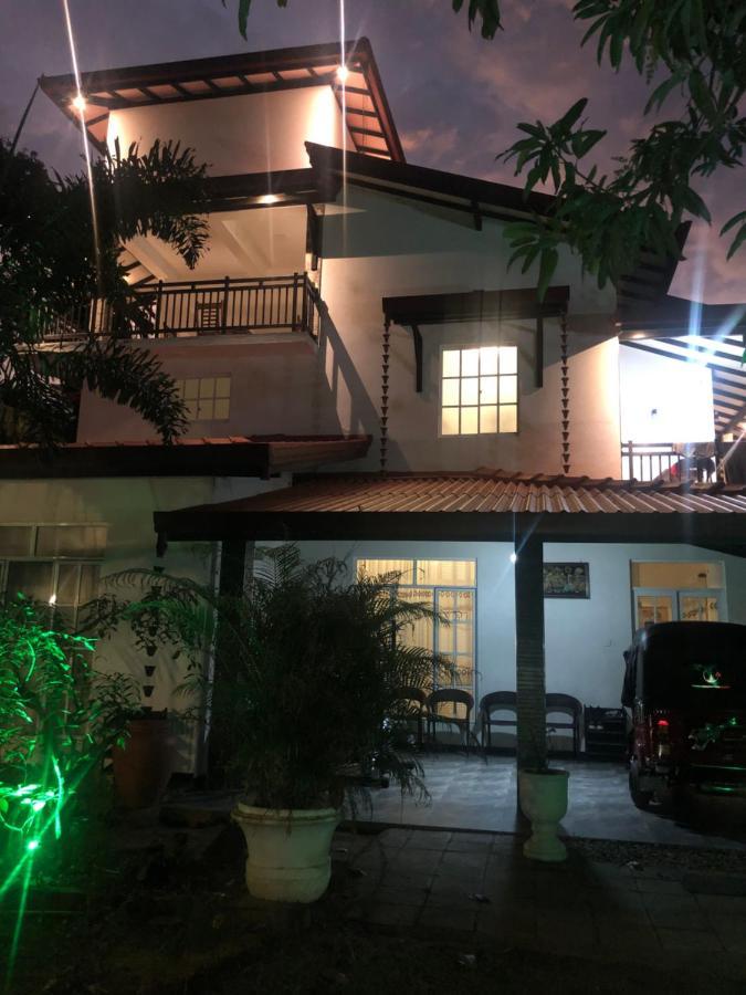 Hiriketiya New Radiant House Hotel Dikwella Luaran gambar
