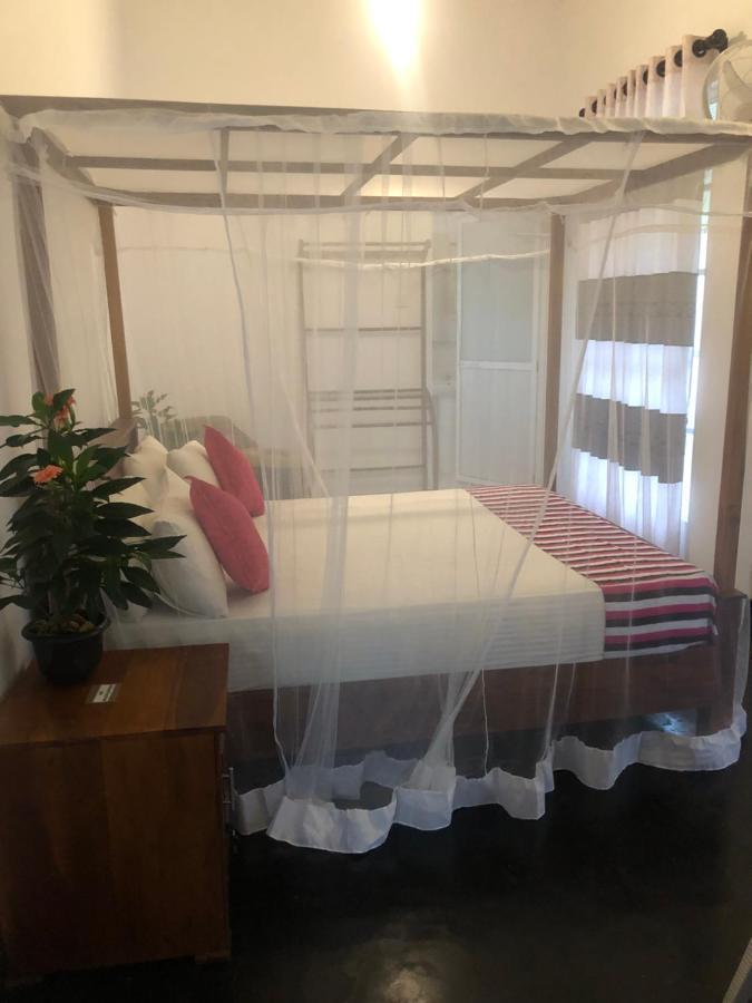 Hiriketiya New Radiant House Hotel Dikwella Luaran gambar
