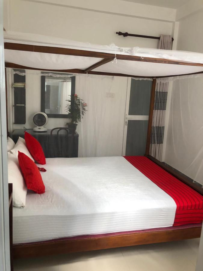 Hiriketiya New Radiant House Hotel Dikwella Luaran gambar