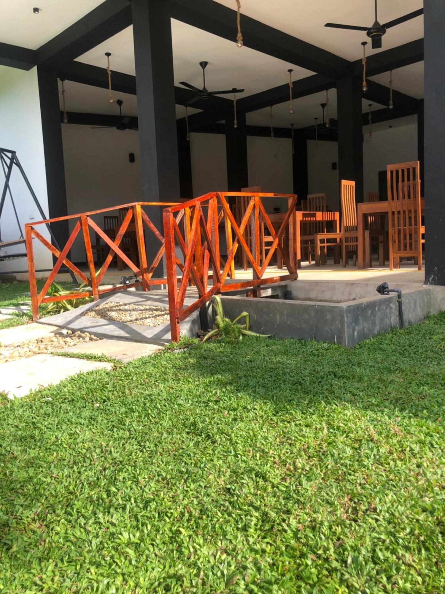 Hiriketiya New Radiant House Hotel Dikwella Luaran gambar