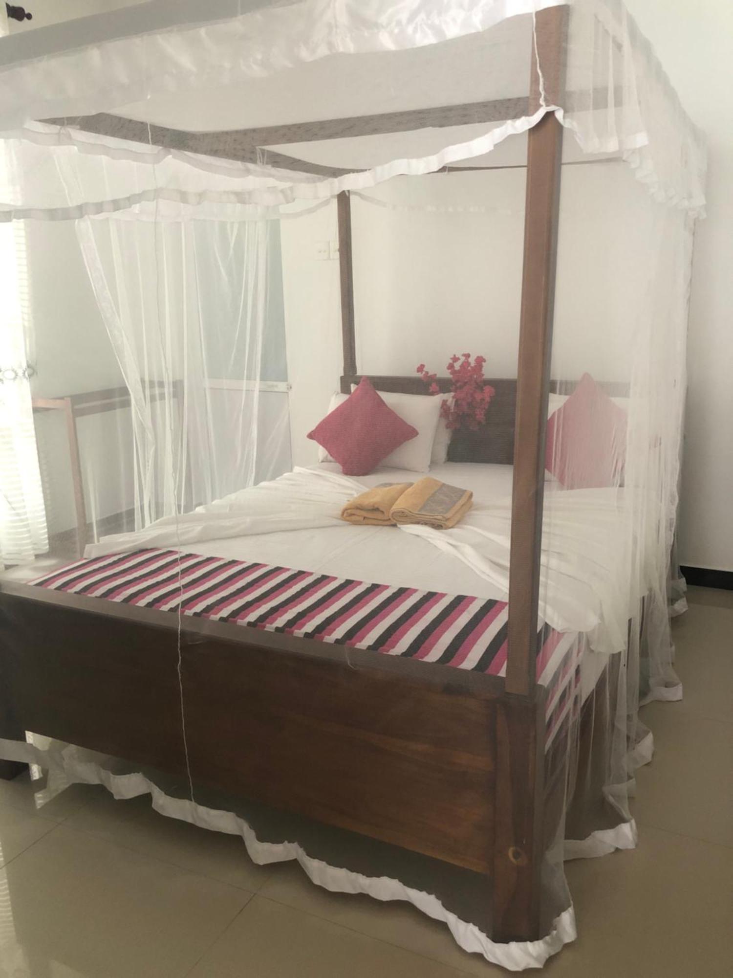 Hiriketiya New Radiant House Hotel Dikwella Luaran gambar
